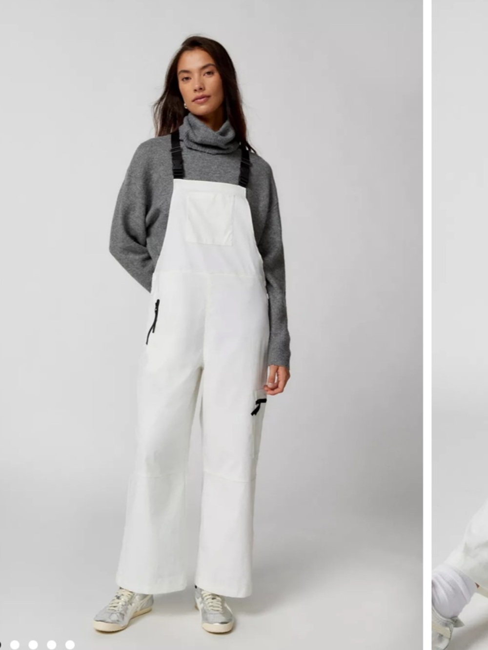 Roxy x Chloe Kim White Cargo Ski Overalls with‎ Black Straps